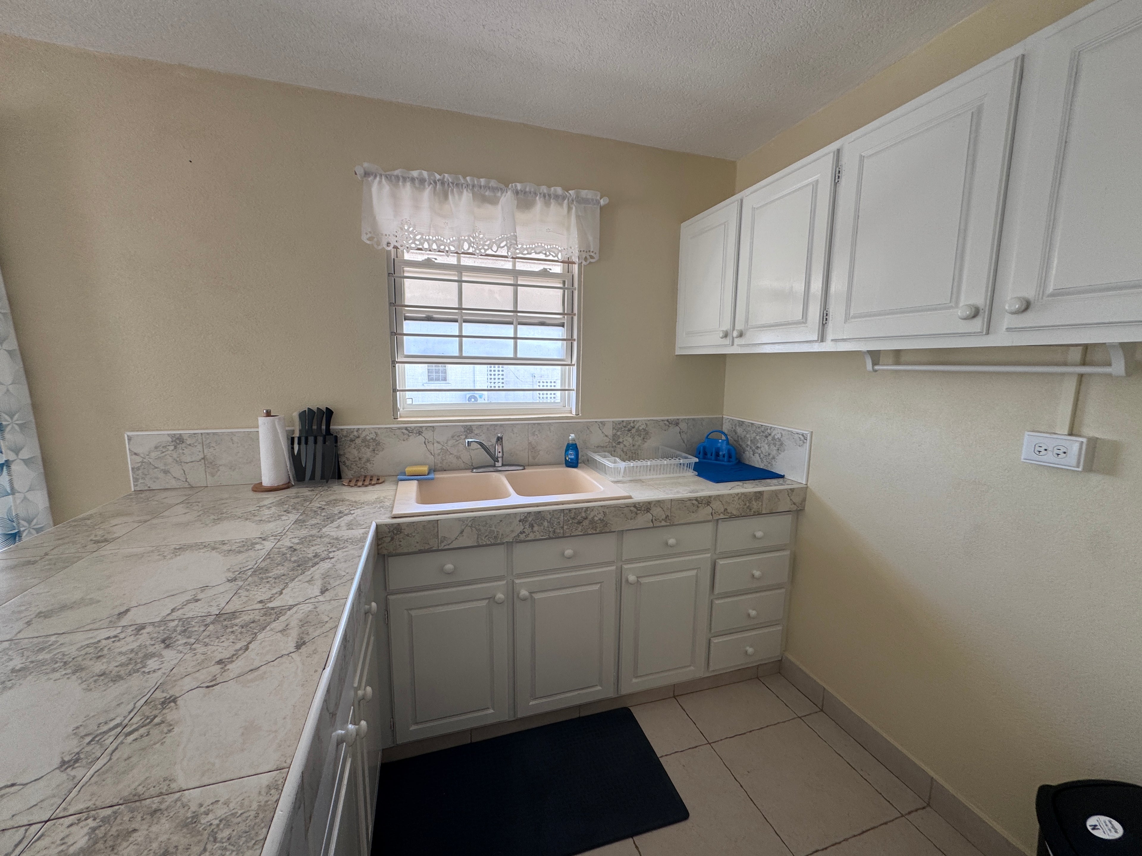 Ocean Bliss Apartments, Silver Sands, Christ Church