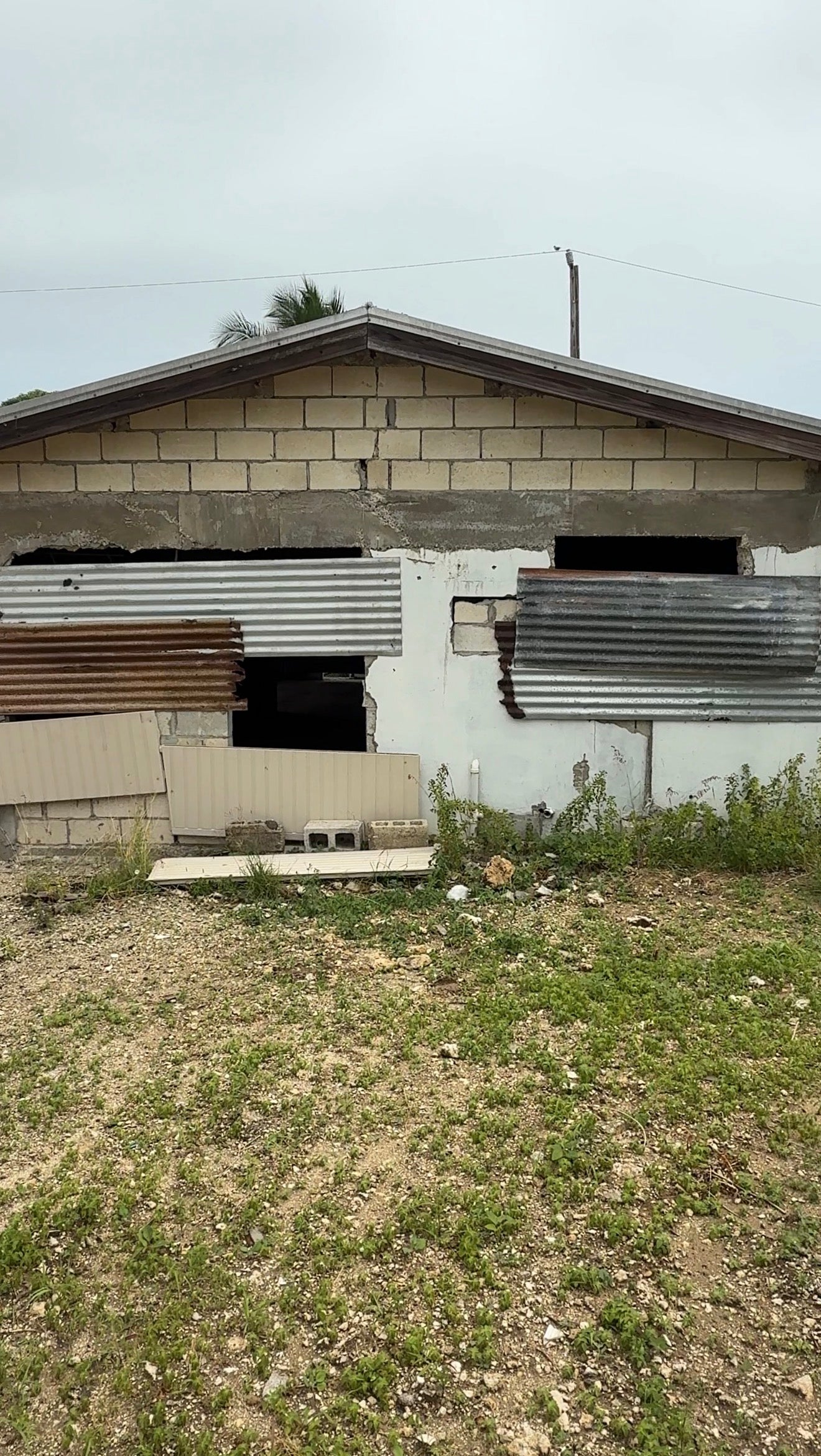 Renovation Opportunity on 5,500 sq ft Lot Frenches, St. George