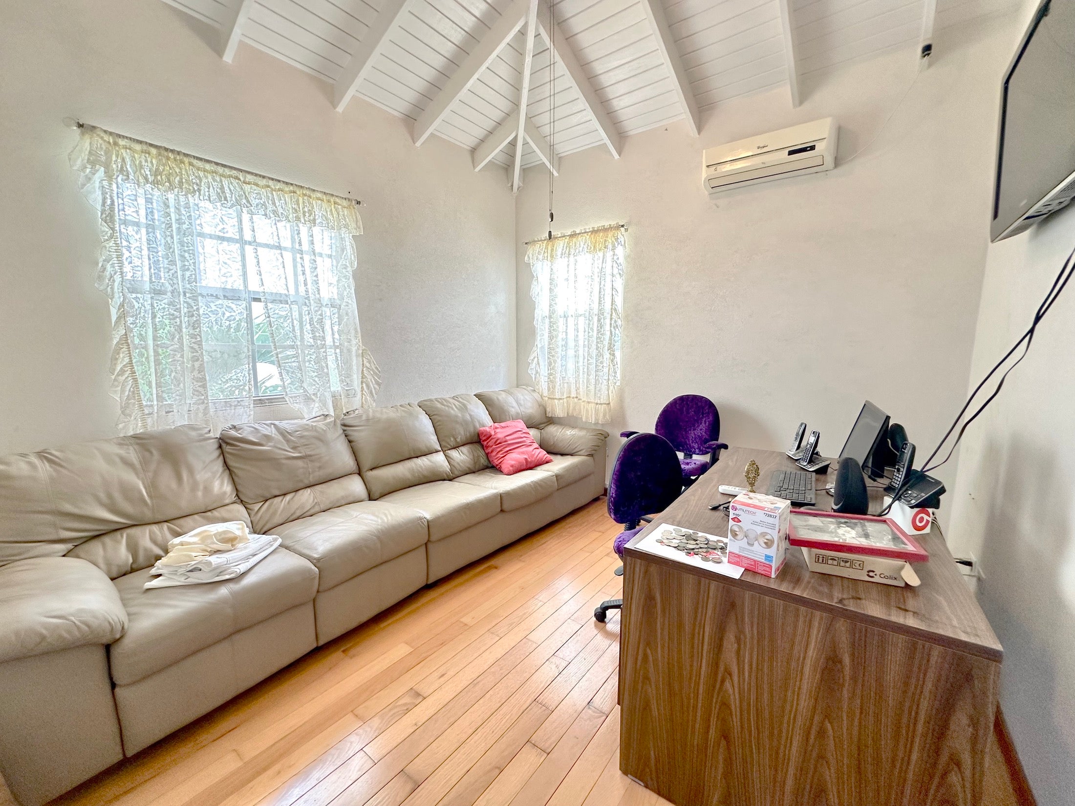 Salem Heights, 2 Bedroom Apartment Attached