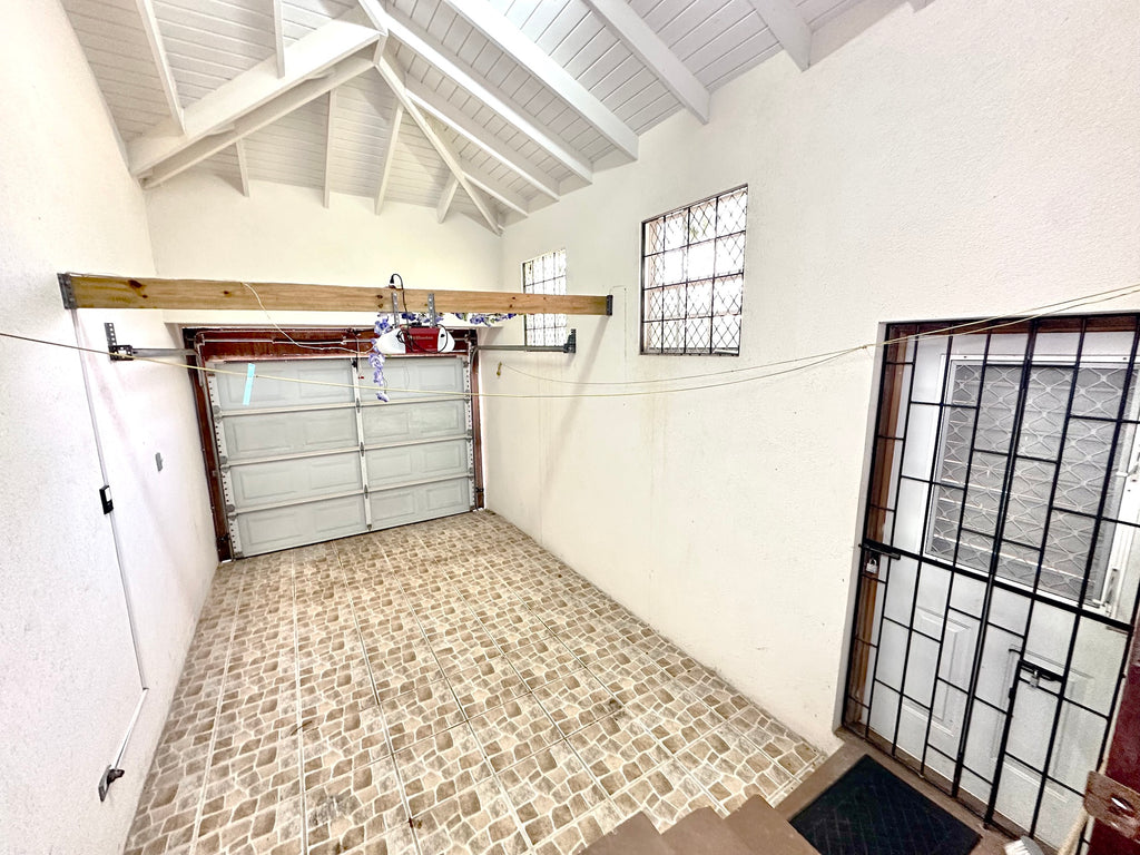 Salem Heights, 2 Bedroom Apartment Attached