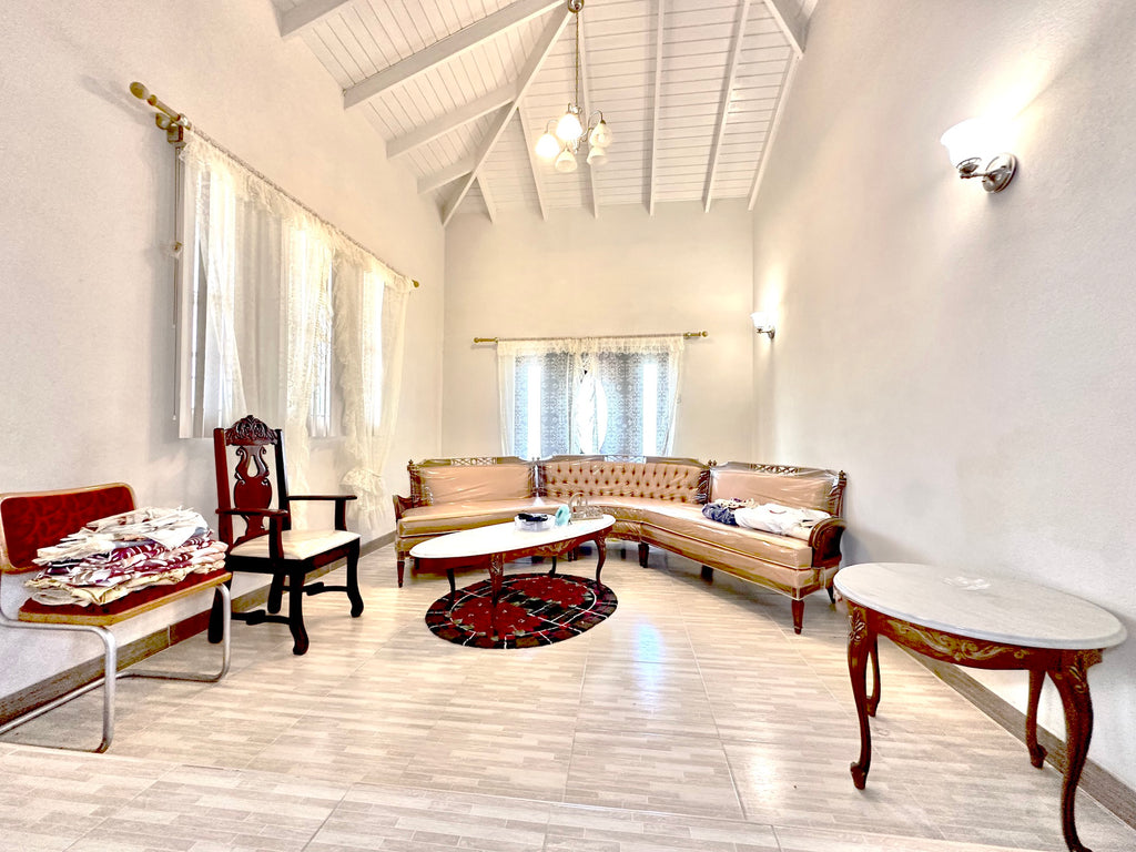 Salem Heights, 2 Bedroom Apartment Attached